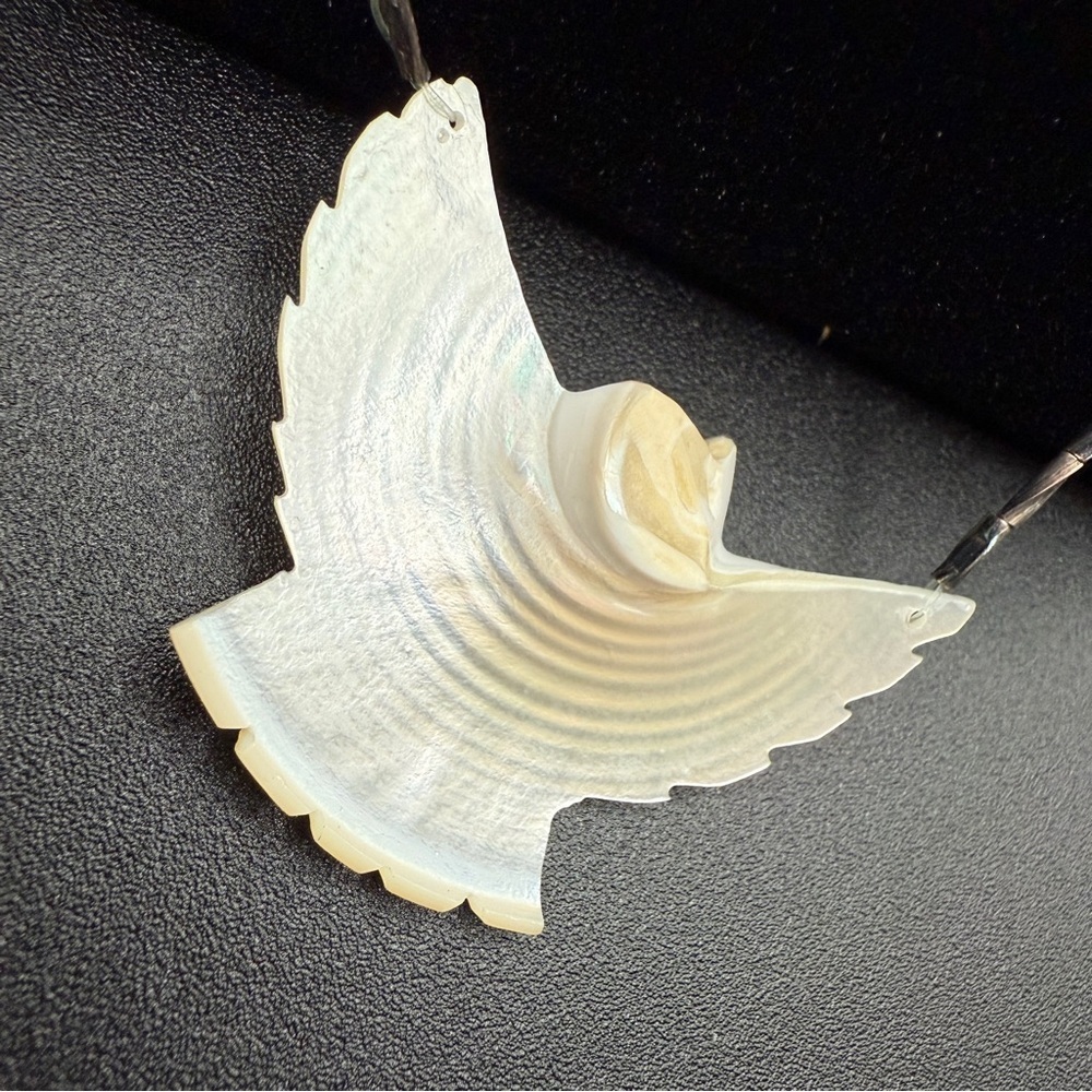 Vintage Native American Mother of Pearl Heishi Bird and Liquid Silver Necklace - Picture 10 of 16